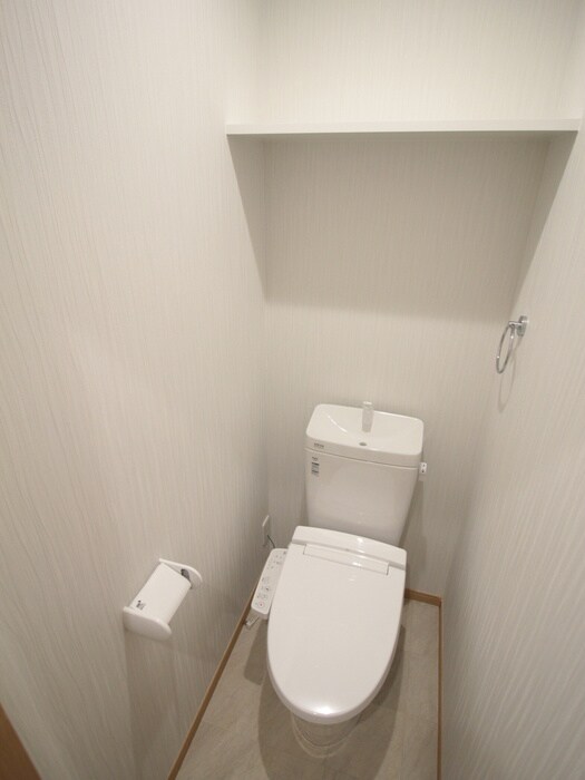 物件内観写真9　(トイレ)