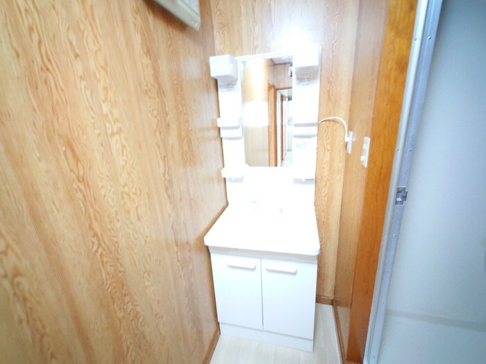 物件内観写真10　(洗面)