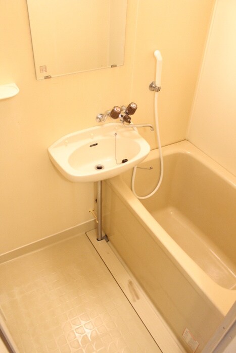 物件内観写真8　(バス／シャワールーム等)