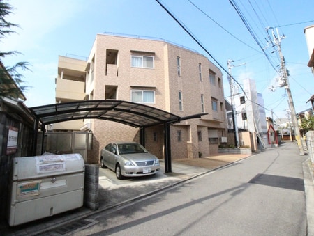 パセオアグラシオン今出川外観写真