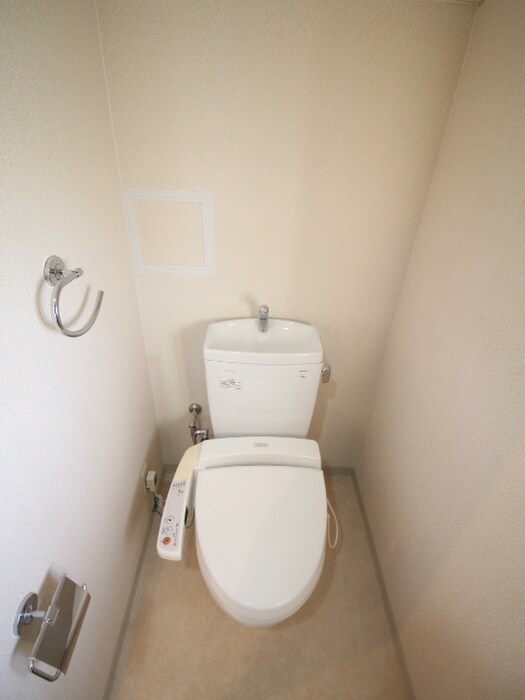 物件内観写真9　(トイレ)