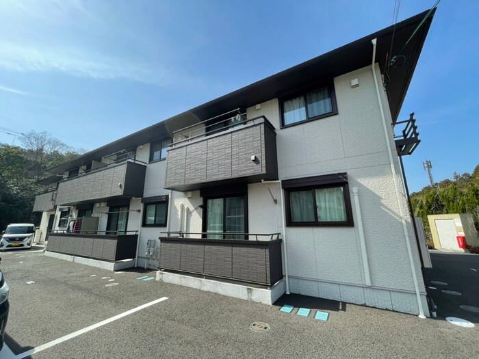 物件外観写真6　(外観写真)