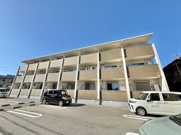 物件外観写真2　(外観写真)