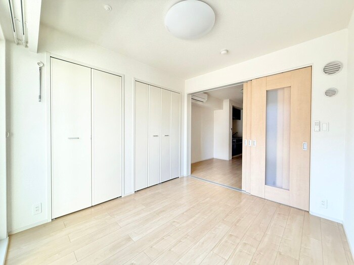 物件内観写真8　(居室)