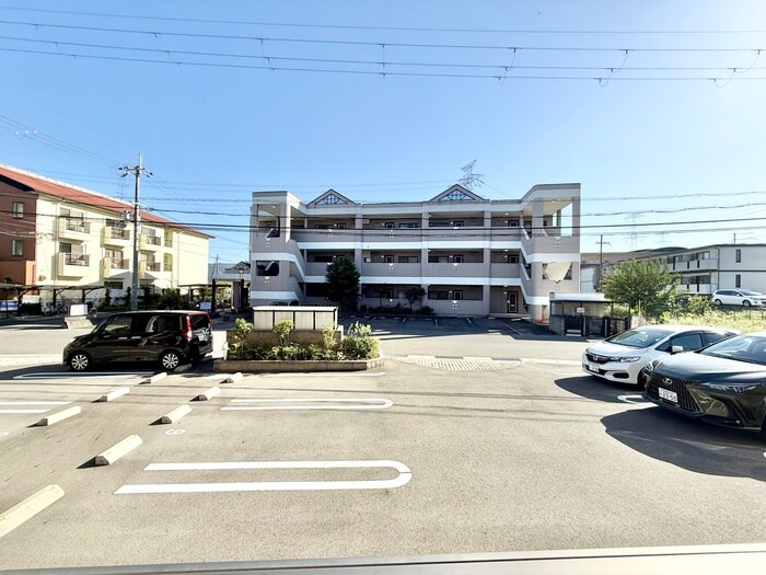 物件内観写真22　(室内からの展望)