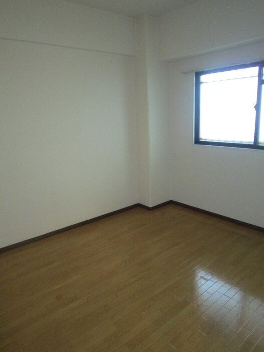 物件内観写真12　(居室)