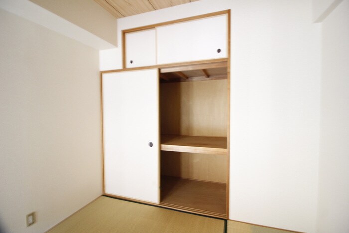 物件内観写真21　(収納)