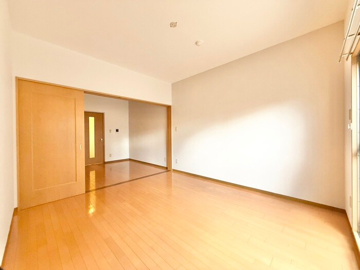 物件内観写真11　(居室)