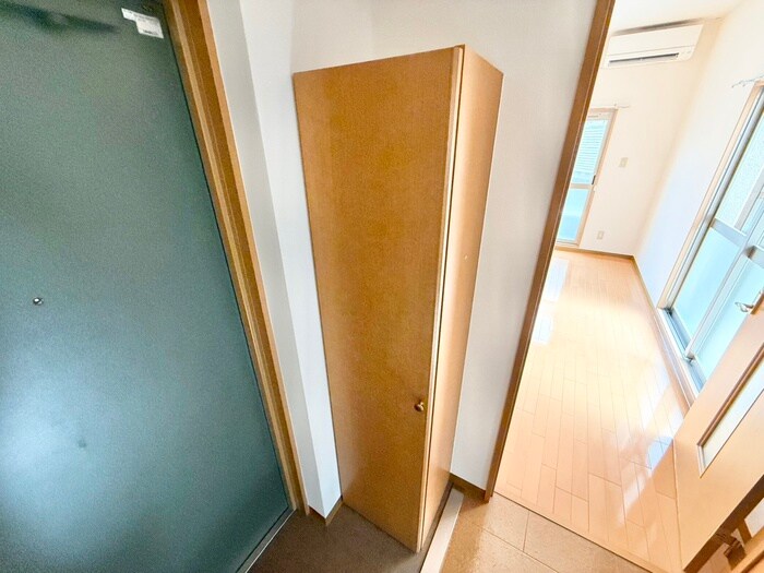 物件内観写真18　(靴箱)