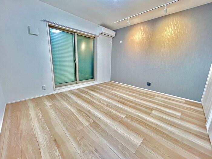 物件内観写真10　(居室)