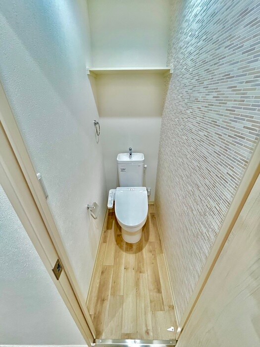 物件内観写真14　(トイレ)