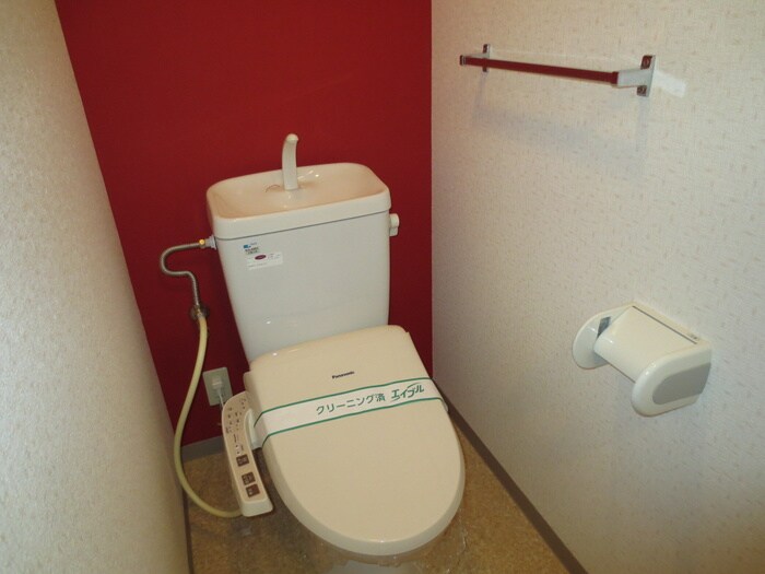 物件内観写真9　(トイレ)