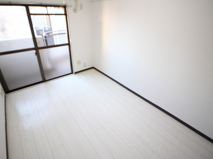 物件内観写真20　(居室)