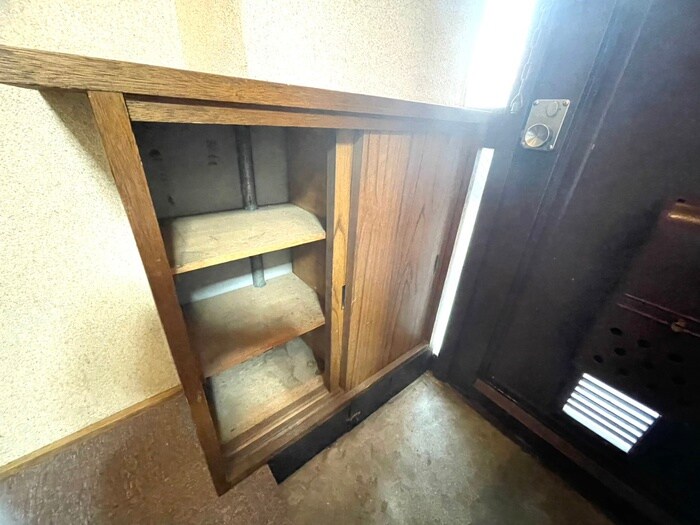 物件内観写真18　(靴箱)