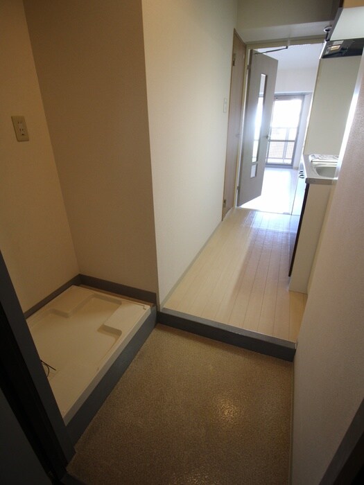 物件内観写真7　(廊下)
