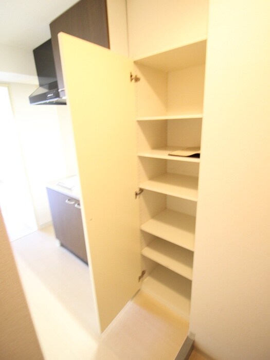 物件内観写真10　(靴箱)