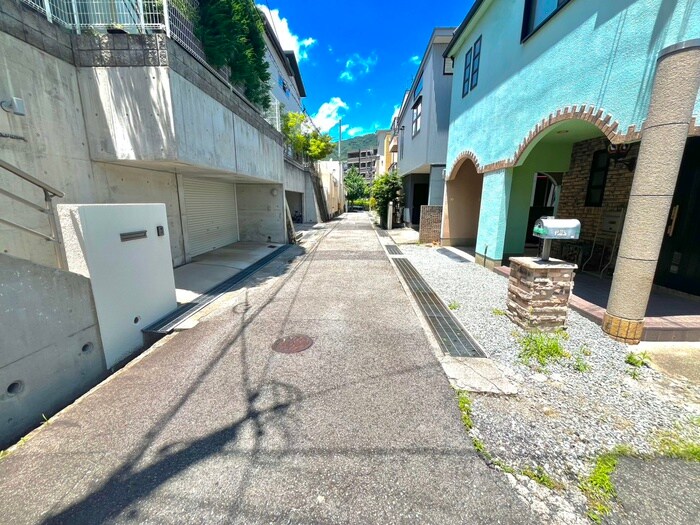 物件外観写真5　(周辺環境)