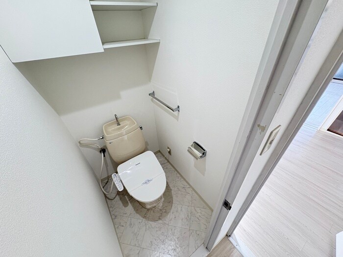 物件内観写真12　(トイレ)