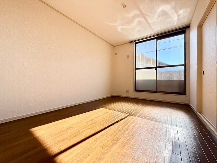 物件内観写真17　(居室)
