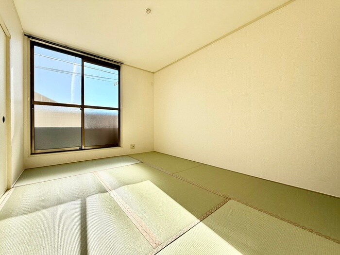 物件内観写真18　(居室)