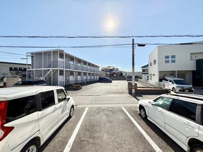 物件内観写真20　(室内からの展望)