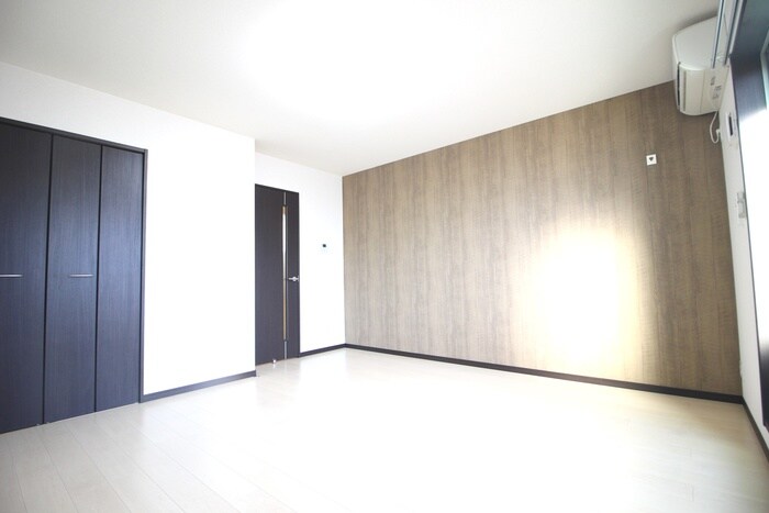 物件内観写真17　(居室)