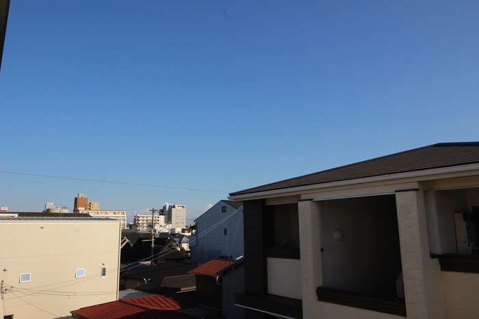 物件内観写真22　(室内からの展望)