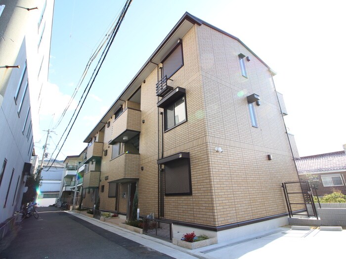 物件外観写真1　(外観写真)