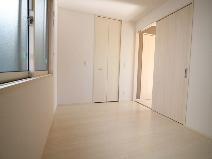 物件内観写真12　(居室)