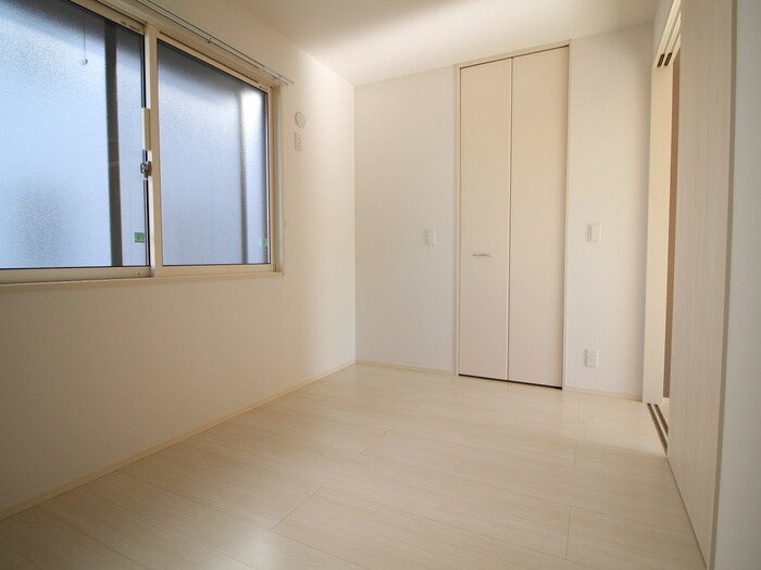 物件内観写真13　(居室)