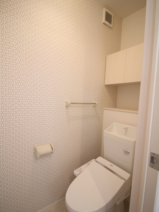 物件内観写真14　(トイレ)