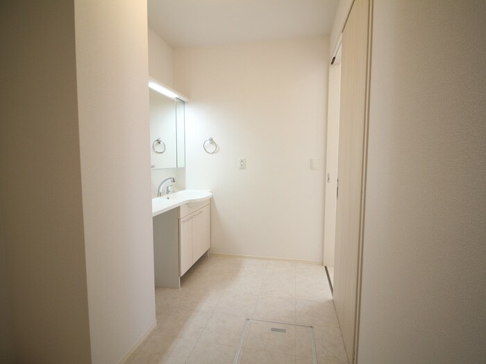 物件内観写真21　(洗面)