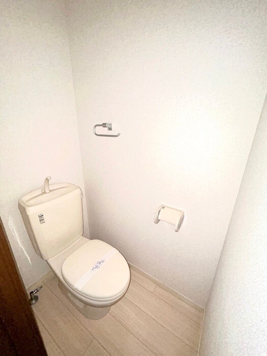 物件内観写真7　(トイレ)