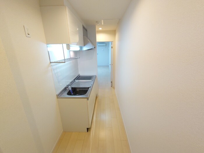 物件内観写真18　(廊下)