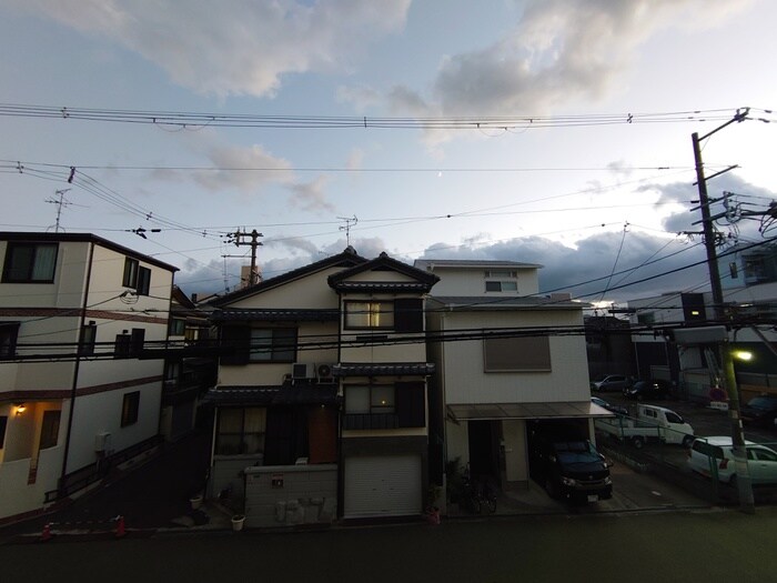 物件内観写真21　(室内からの展望)