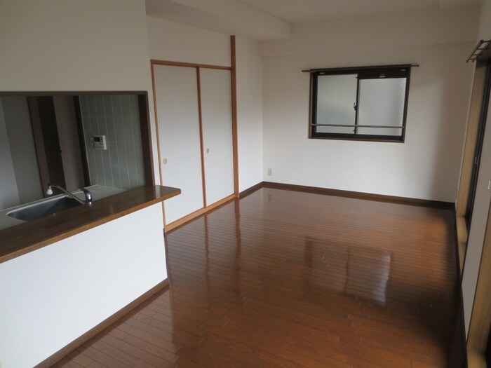 物件内観写真12　(居室)