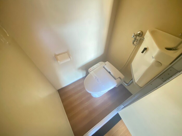 物件内観写真13　(トイレ)