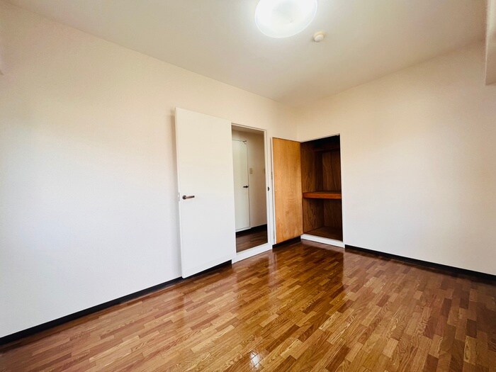 物件内観写真12　(居室)