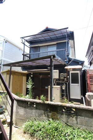 立部２丁目貸家外観写真