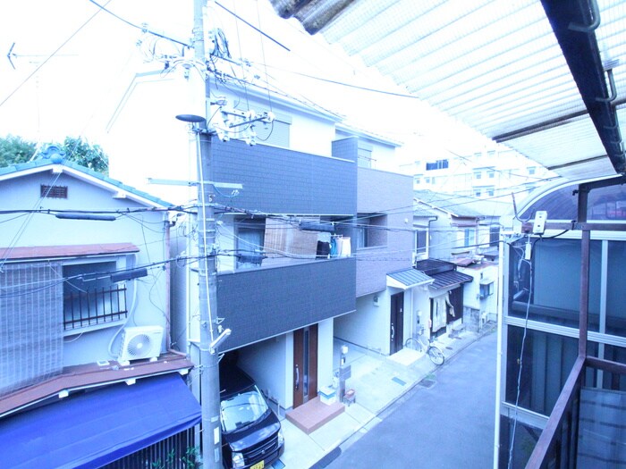 物件内観写真10　(室内からの展望)