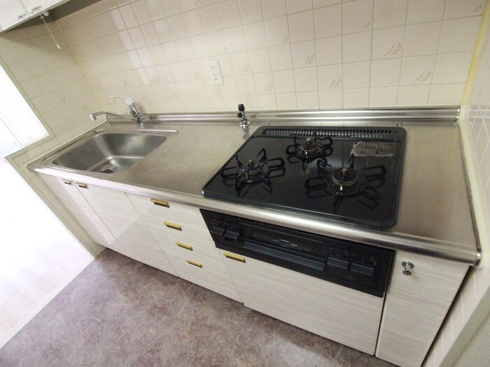物件内観写真8　(キッチン)
