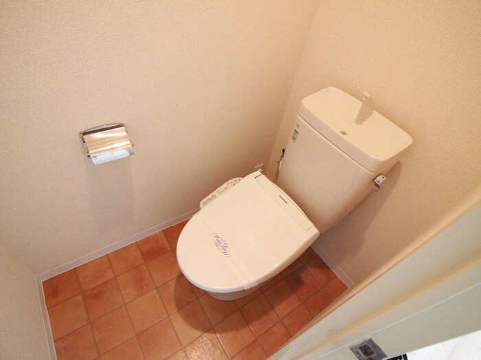 物件内観写真11　(トイレ)