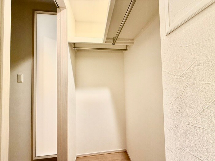 物件内観写真10　(収納)