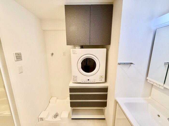 物件内観写真20　(洗濯機置場)