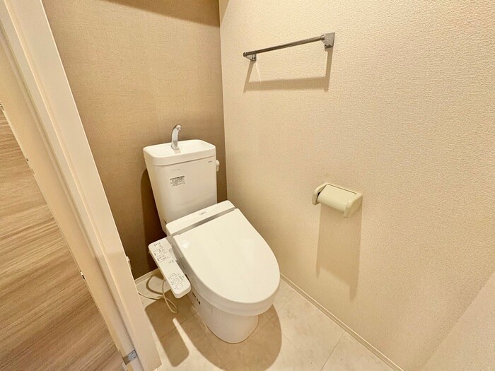 物件内観写真11　(トイレ)