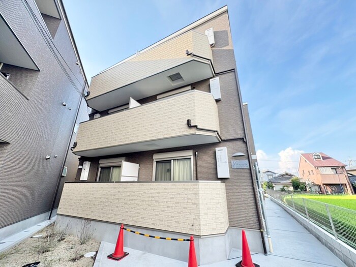 物件外観写真6　(外観写真)