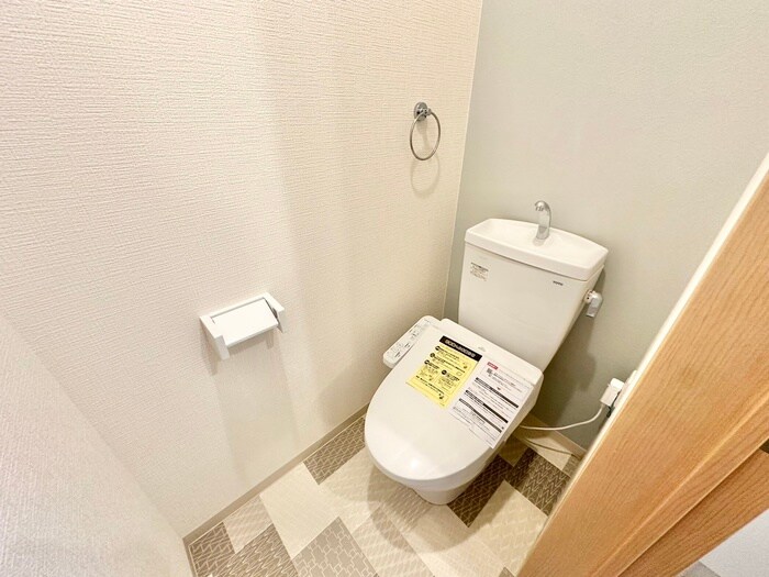 物件内観写真10　(トイレ)