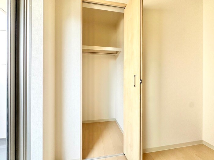 物件内観写真12　(収納)