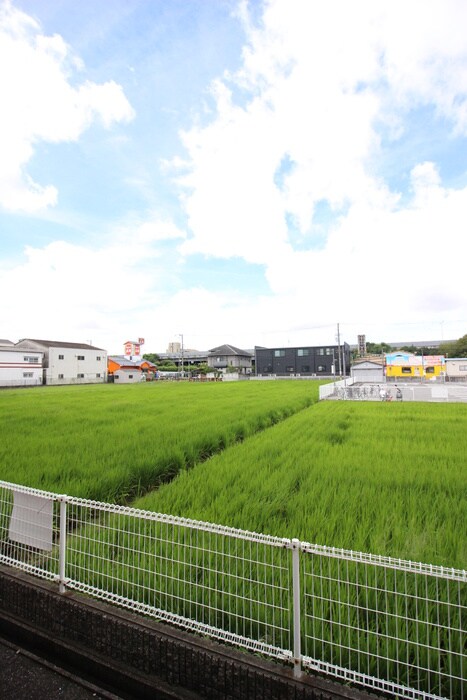 物件内観写真22　(室内からの展望)