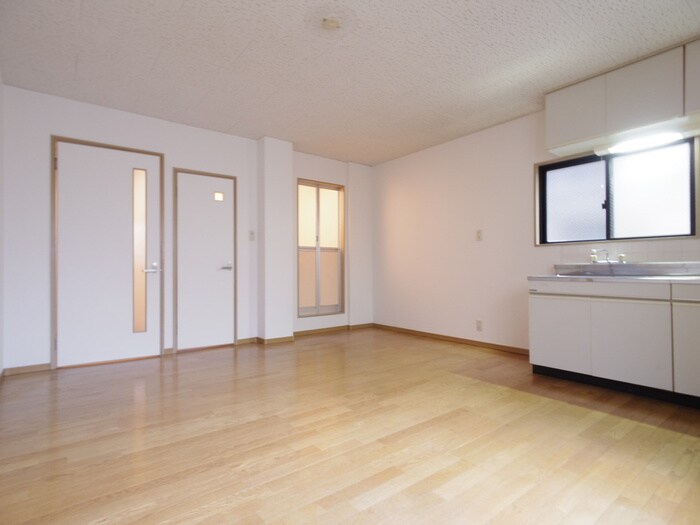 物件内観写真9　(居室)